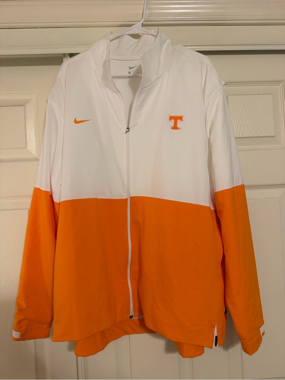 Men's Nike White/Tennessee Orange Tennessee Vols Half-Zip Lightweight jacket